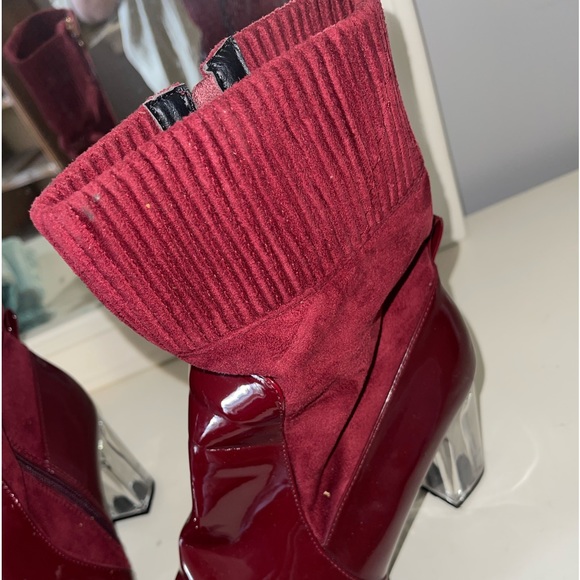 Boots - Picture 2 of 7